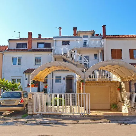Apartment Fuer 4 Personen Ca 50 Qm In Pula, Istrien Istrische Riviera