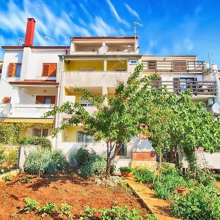 Apartment Fuer 4 Personen Ca 50 Qm In Pula, Istrien Istrische Riviera